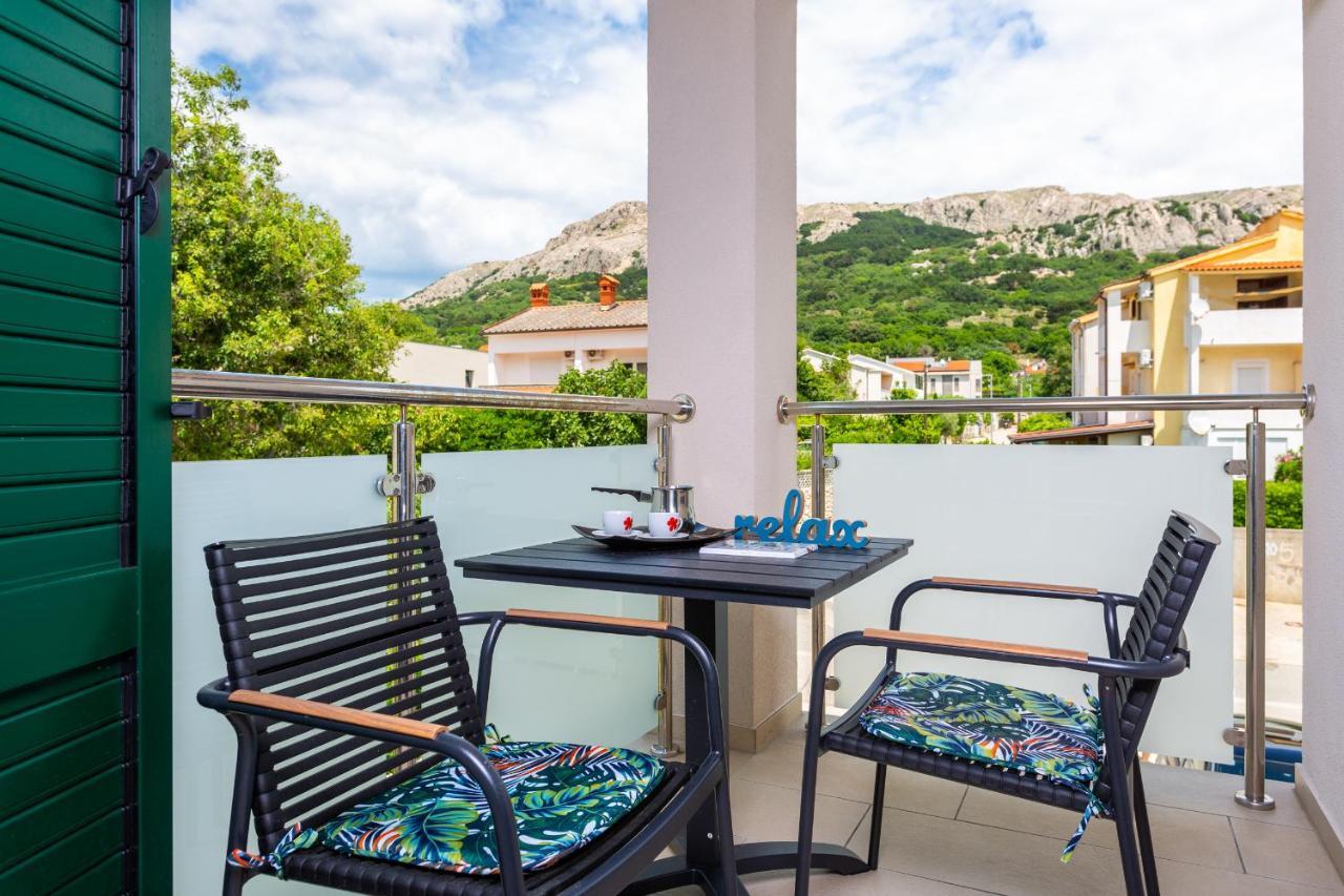 Divine Apartments Baska  Bagian luar foto