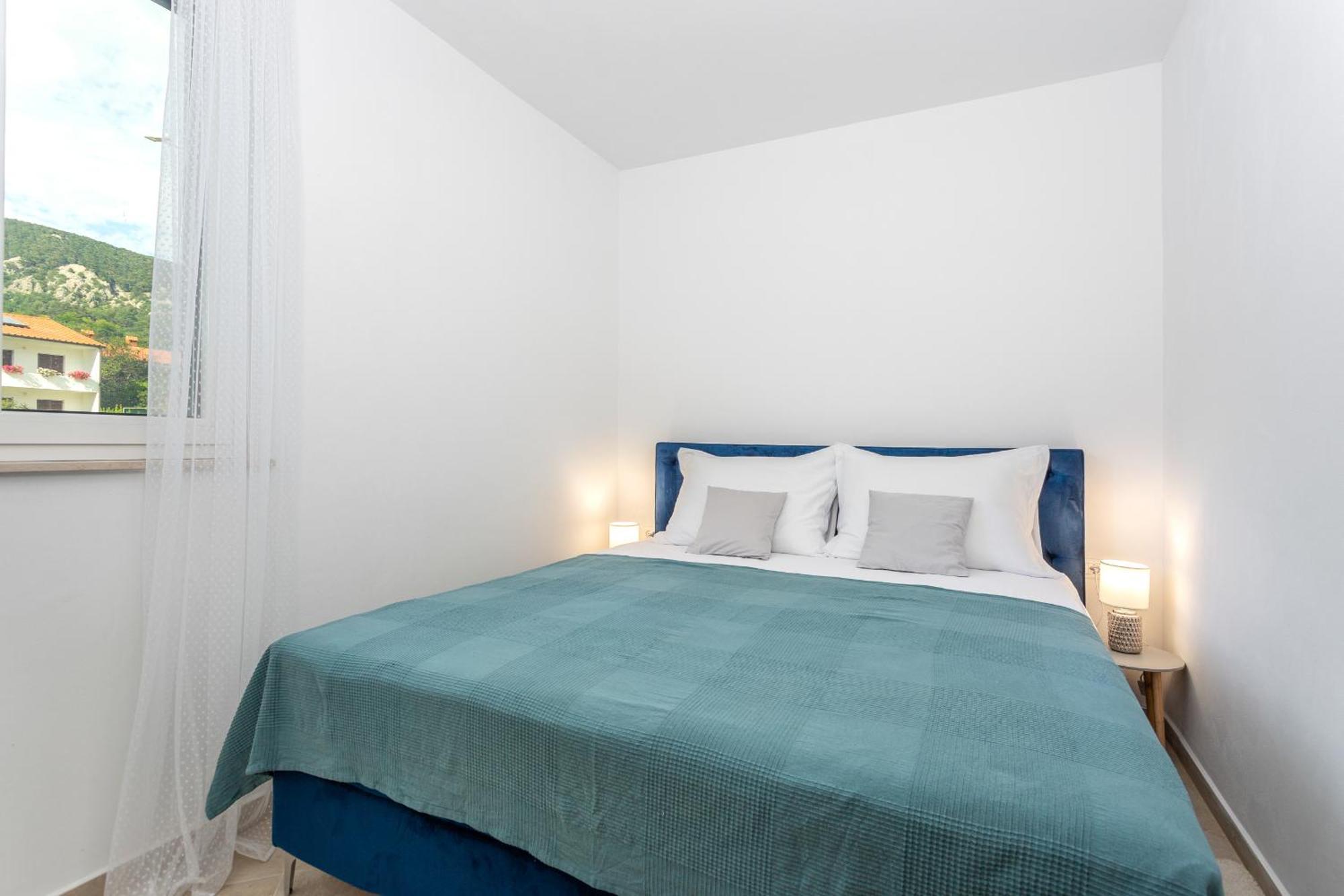 Divine Apartments Baska  Bagian luar foto