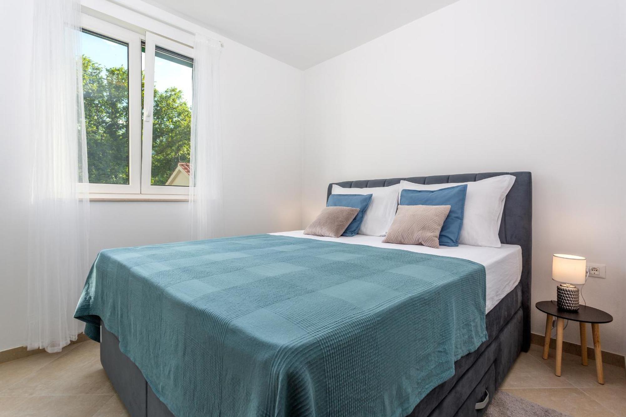 Divine Apartments Baska  Bagian luar foto