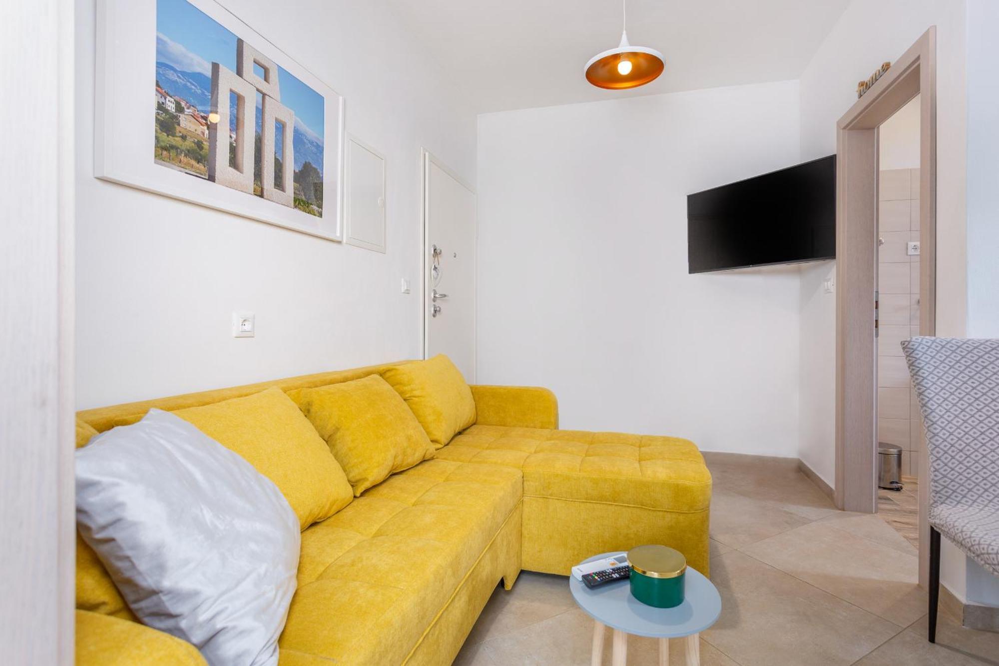Divine Apartments Baska  Bagian luar foto